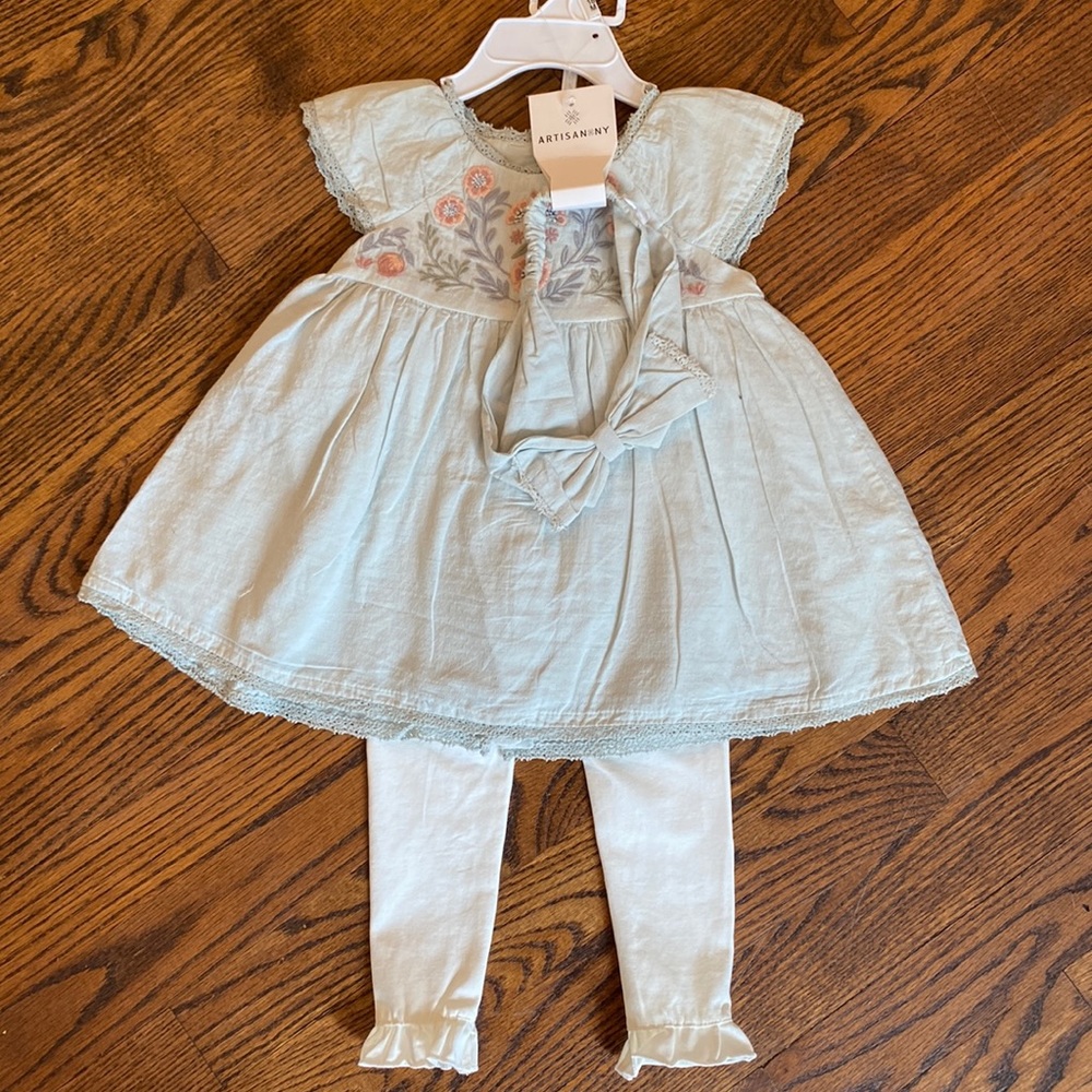 3 piece set - green floral tunic, cream leggings, green headband. 18months. NWT